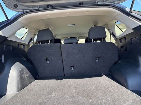 Used 2025 Kia Sportage LX image 31