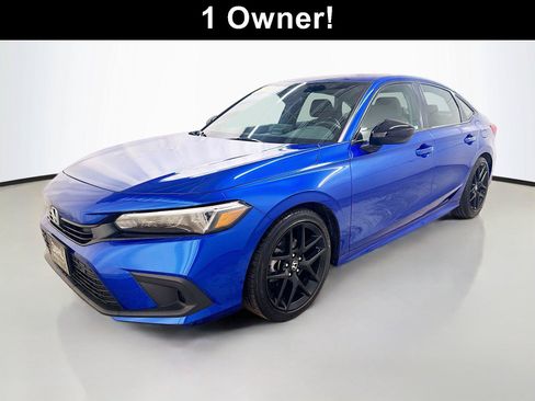 Used 2023 Honda Civic Sport image 4