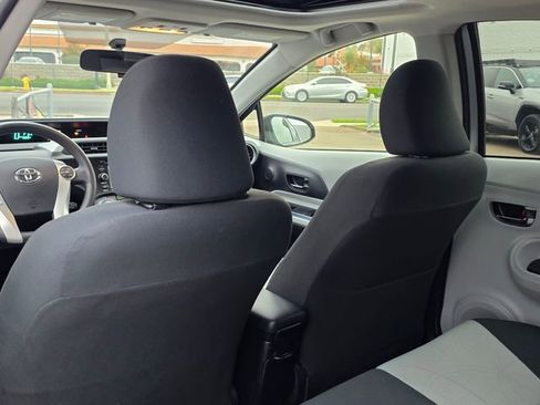 Used 2012 Toyota Prius C Three w/ Preferred Accessory Pkg #1 FWD image 20