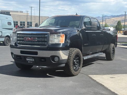 Used 2013 GMC Sierra 3500 SLT AWD/4WD image 6