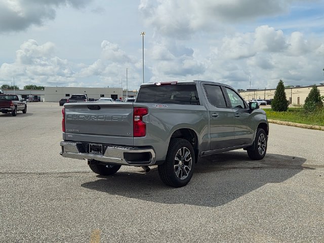 Used 2024 Chevrolet Silverado 1500 LT AWD/4WD image 5