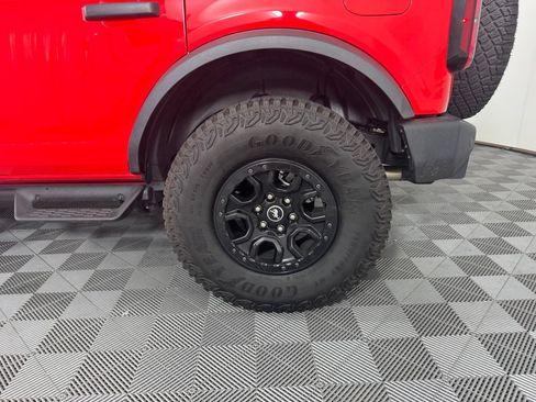 Used 2024 Ford Bronco Wildtrak AWD/4WD image 13
