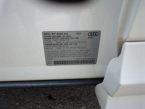 Used 2018 Audi Q3 2.0T Premium Plus w/ Premium Plus Package AWD/4WD image 39