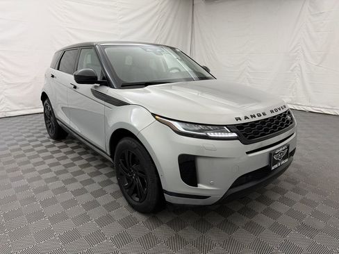 Used 2022 Land Rover Range Rover Evoque S image 4
