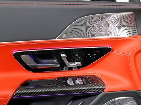 Certified 2022 Mercedes-Benz SL 63 AMG 4MATIC image 15