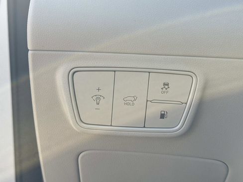 Certified 2024 Hyundai Tucson Limited image 31