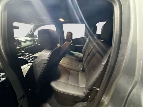 Used 2024 GMC Canyon Elevation w/ Elevation Premium Package image 24