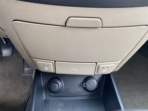 Used 2011 Hyundai Elantra image 29