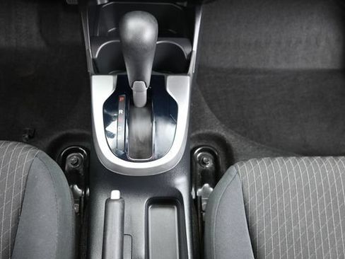 Used 2020 Honda Fit EX image 18