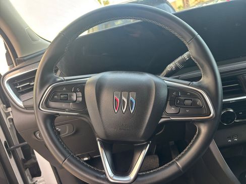 Used 2025 Buick Encore GX Preferred image 28