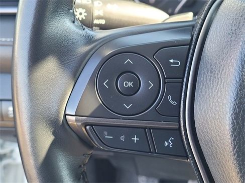 Used 2024 Toyota Camry SE image 13