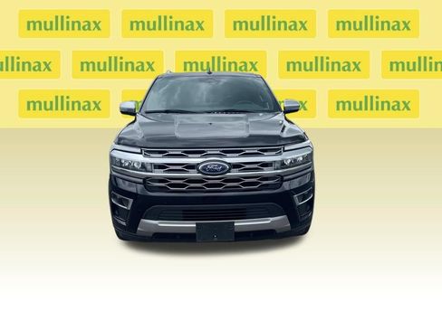 Used 2024 Ford Expedition Max Limited RWD image 8