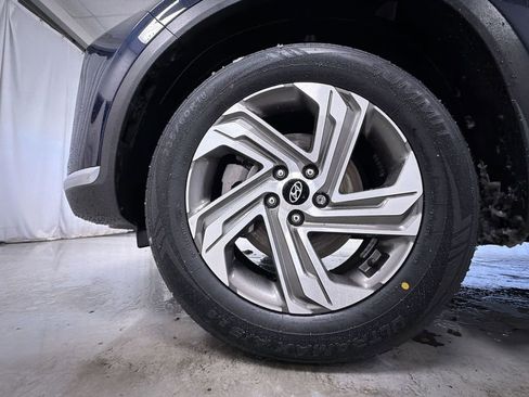 Used 2023 Hyundai Santa Fe SEL w/ Premium Package image 12