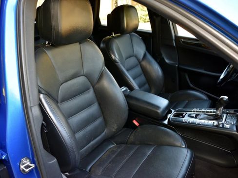 Used 2017 Porsche Macan S w/ Premium Package Plus image 21