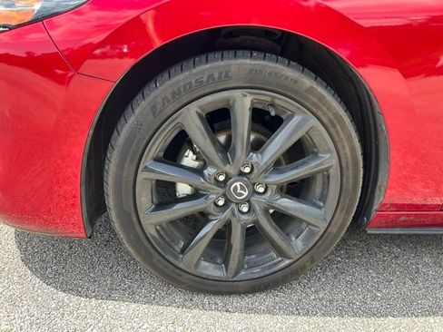 Used 2025 MAZDA MAZDA3 s Sport FWD image 2