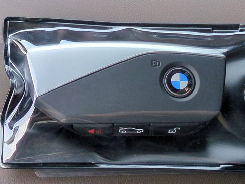 Certified 2026 BMW X3 xDrive30 w/ Premium Package AWD/4WD image 34