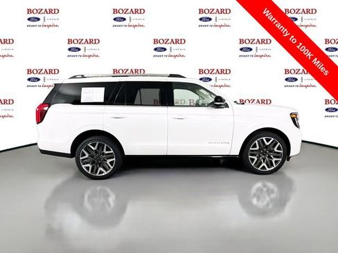 Certified 2025 Ford Expedition Platinum w/ Platinum Ultimate Package AWD/4WD image 9