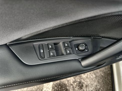 New 2026 Volkswagen Tiguan SE R-Line image 24