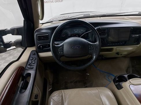 Used 2005 Ford Excursion Limited image 19