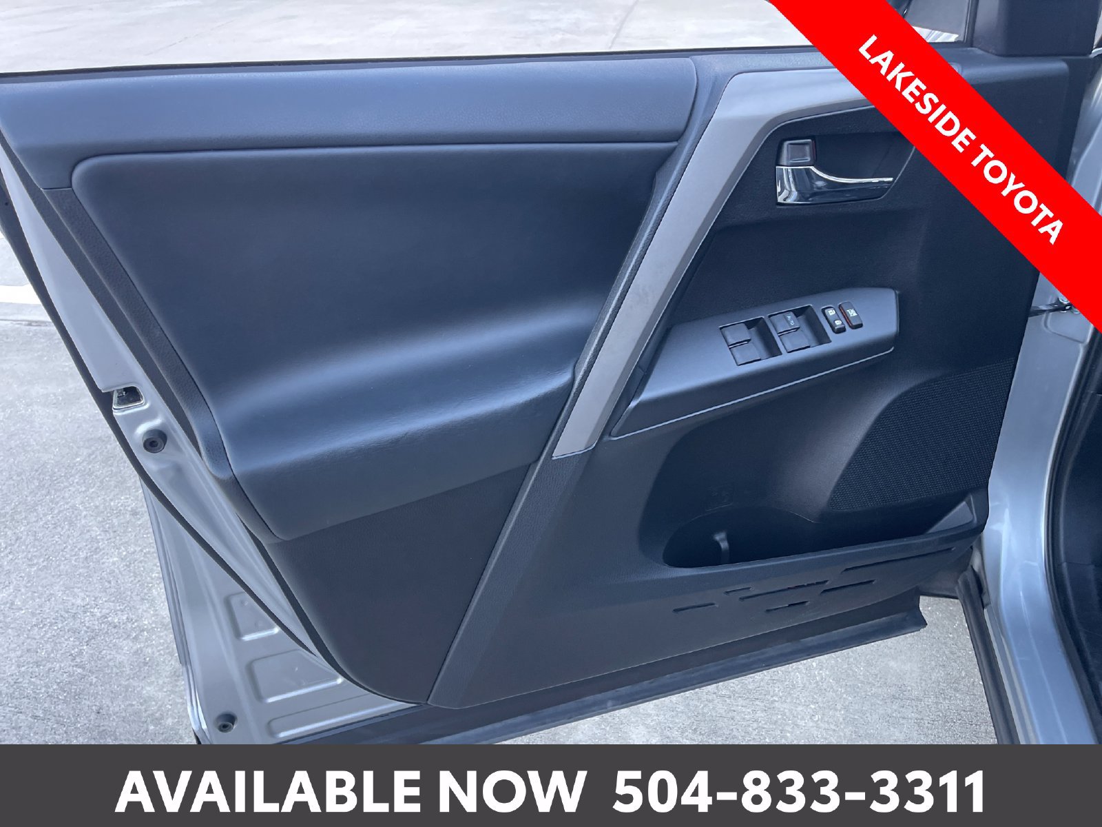 Certified 2018 Toyota RAV4 XLE FWD image 25