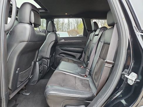 Used 2020 Jeep Grand Cherokee Altitude image 13