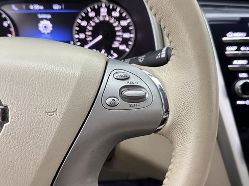 Used 2017 Nissan Murano SL w/ Cargo Package FWD image 22