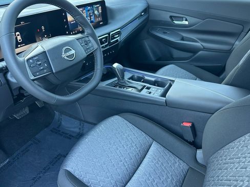New 2026 Nissan Sentra SV FWD image 10