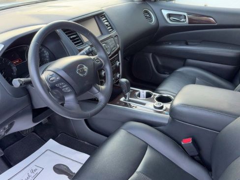 Used 2016 Nissan Pathfinder SL w/ SL Premium Package image 9