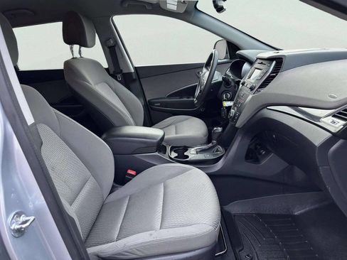 Used 2016 Hyundai Santa Fe SE AWD/4WD image 21