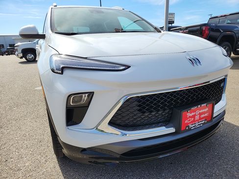 New 2026 Buick Encore GX Sport Touring image 11