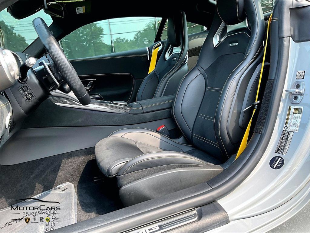 Used 2025 Mercedes-Benz AMG GT 63 image 21