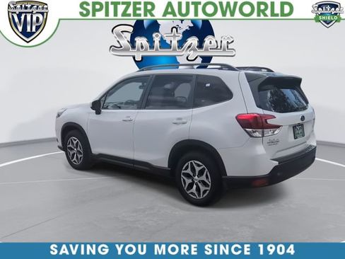 Used 2024 Subaru Forester Premium AWD/4WD image 7
