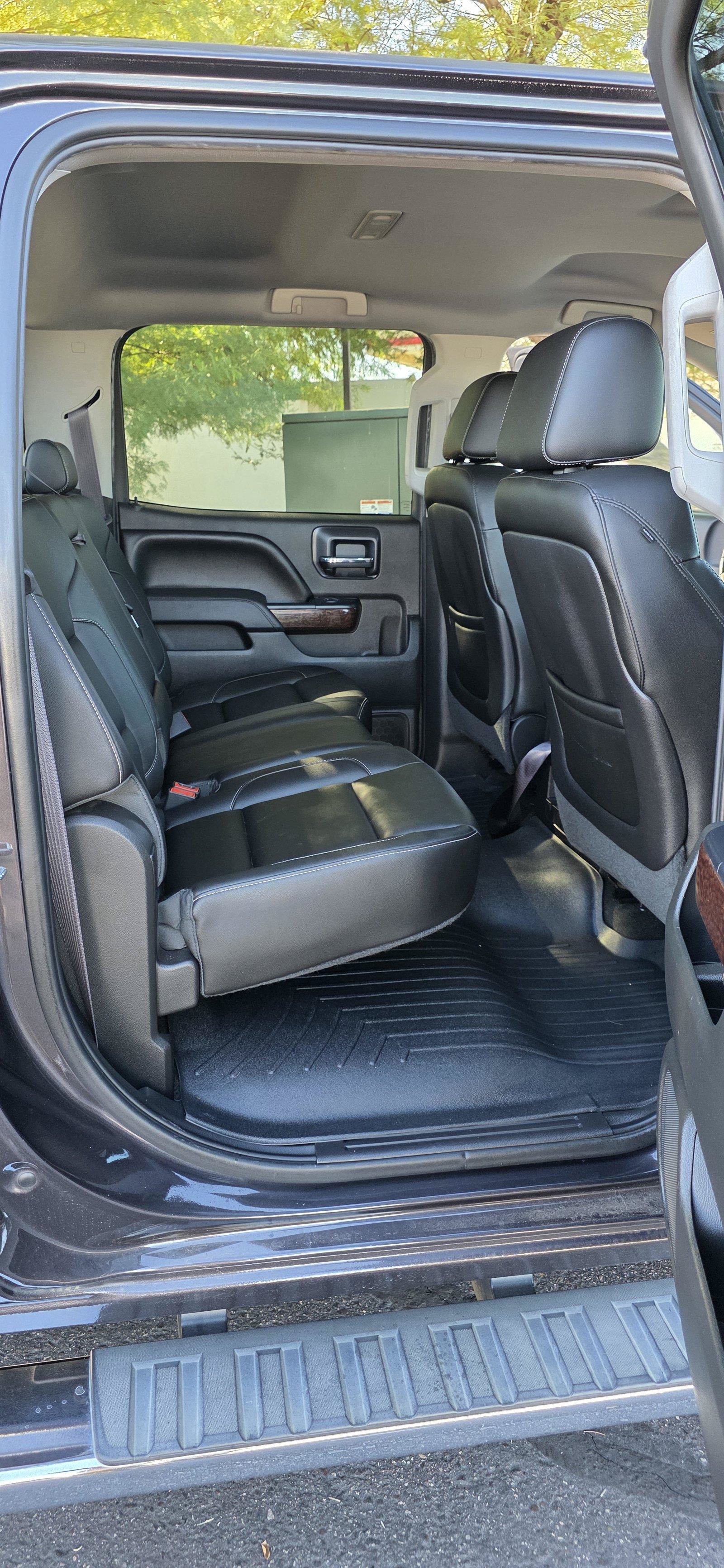 Used 2015 GMC Sierra 1500 SLE w/ SLE Value Package AWD/4WD image 10