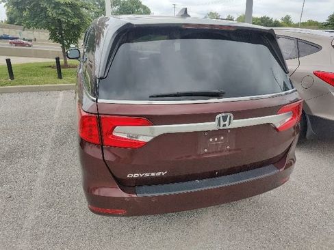 Used 2019 Honda Odyssey EX image 8
