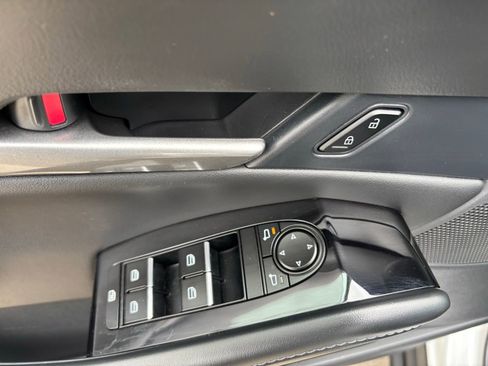 Certified 2025 MAZDA CX-30 AWD 2.5 S w/ Select Sport Pkg image 11