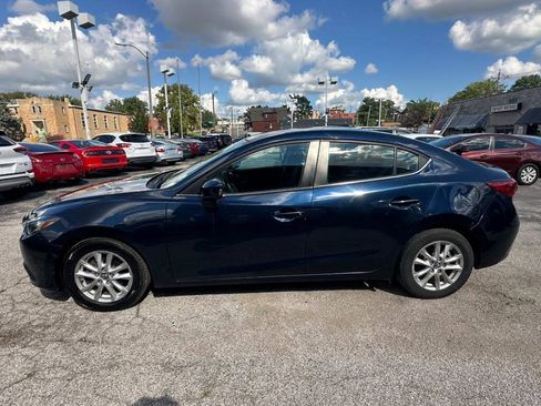 Used 2016 MAZDA MAZDA3 i Sport w/ Preferred Equipment Package FWD image 5