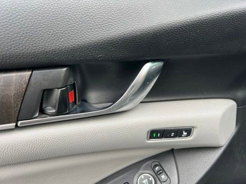 Used 2019 Honda Accord Touring image 28
