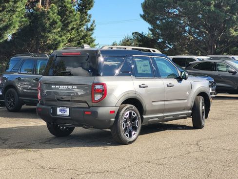 New 2025 Ford Bronco Sport Outer Banks w/ Outer Banks Tech Package+ image 5
