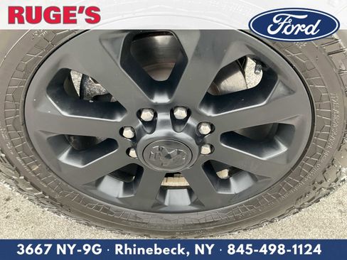 Used 2022 RAM 2500 Big Horn w/ Level C Equiment Group image 10