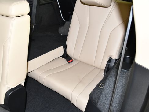 Certified 2025 Acura MDX SH-AWD w/ Technology Package image 49