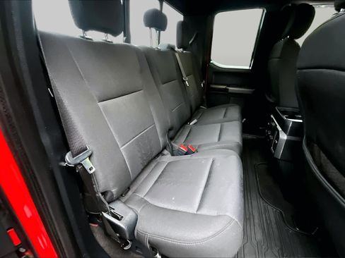 Used 2020 Ford F150 XLT w/ Equipment Group 302A Luxury AWD/4WD image 18
