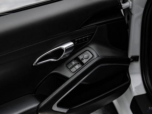Used 2015 Porsche 911 Carrera image 68