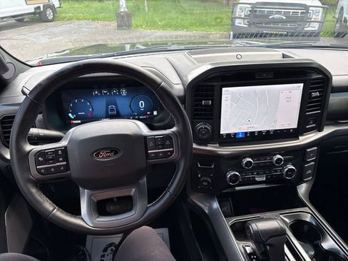 Used 2025 Ford F150 Lariat AWD/4WD image 10