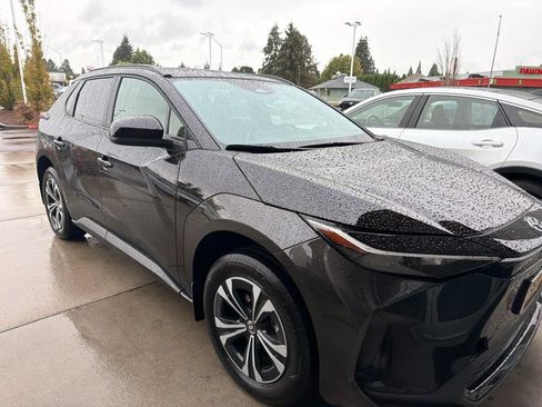 Used 2024 Toyota bZ4X AWD w/ Weather Package image 3