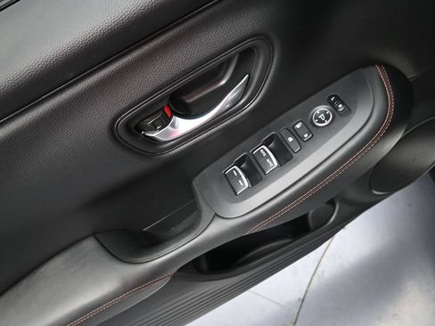 Used 2024 Honda HR-V Sport image 6