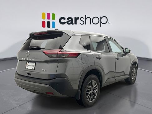 Used 2023 Nissan Rogue S image 5
