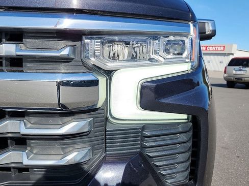 Used 2022 Chevrolet Silverado 1500 LTZ AWD/4WD image 9