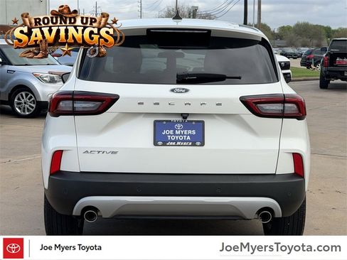 Used 2023 Ford Escape Active w/ Tech Pack #2 image 8