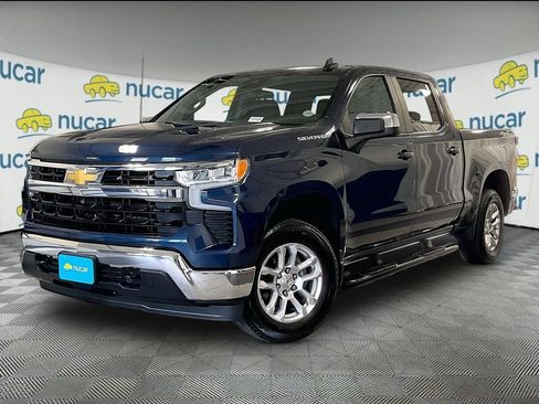 Used 2023 Chevrolet Silverado 1500 LT AWD/4WD image 3
