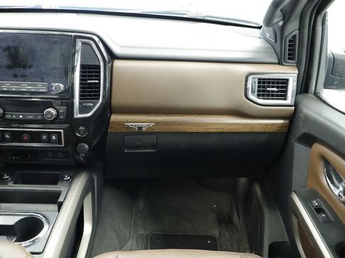 Used 2024 Nissan Titan Platinum Reserve w/ Moonroof Package AWD/4WD image 26